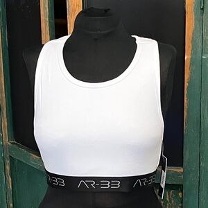 Woman’s Sports Bra Racerback, White, Size L